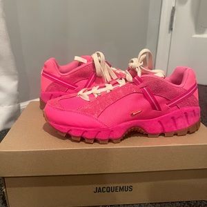 Nike Air Humara x Jacquemus Pink Flash & Gold Pink Prime. US W7